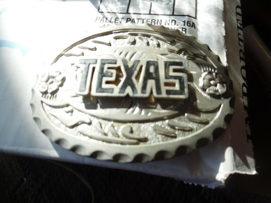Silver & black metal -Pewter? Texas belt buckle