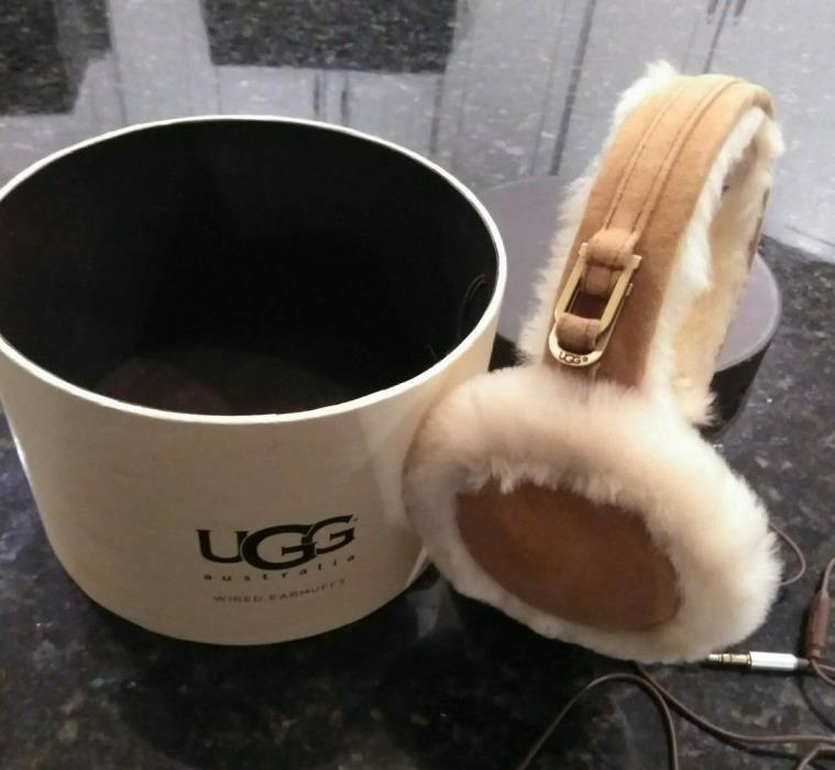 UGG Australia Chestnut Wired Earmuffs w Speaker in Box