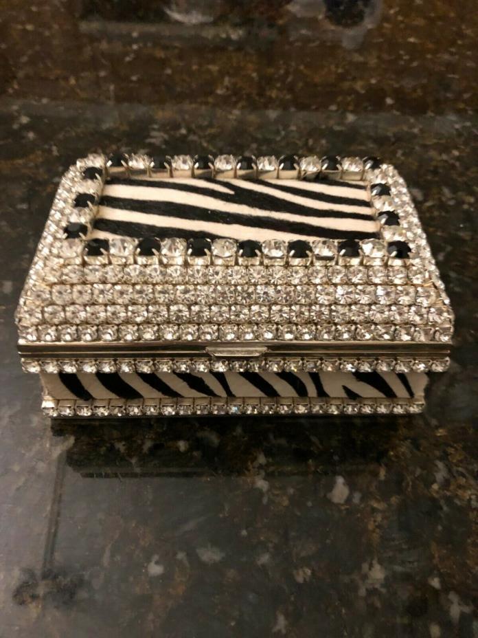 Wynn Las Vegas Isabella Adams crystallized Zebra Keepsake box $450 NIB