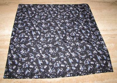 Square scarf; floral Old Navy; 17 x 17 inches; polyester; navy, med. blue, white