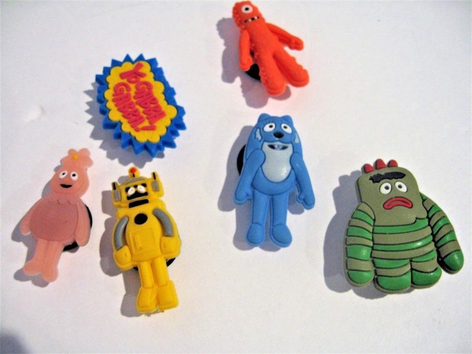 6 PC YO GABBA GABBA FOOFA PLEX SHOE CHARMS BUTTONS JIBBITZ WRISTBANDS Crocs
