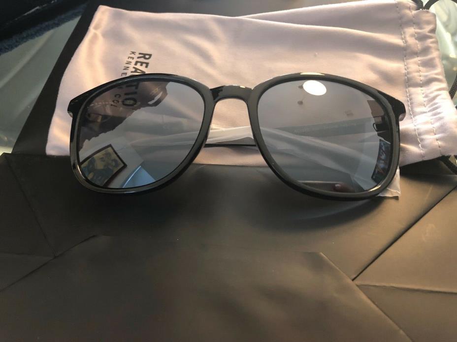 New Women's Kenneth Cole Reaction sunglasses  !!!