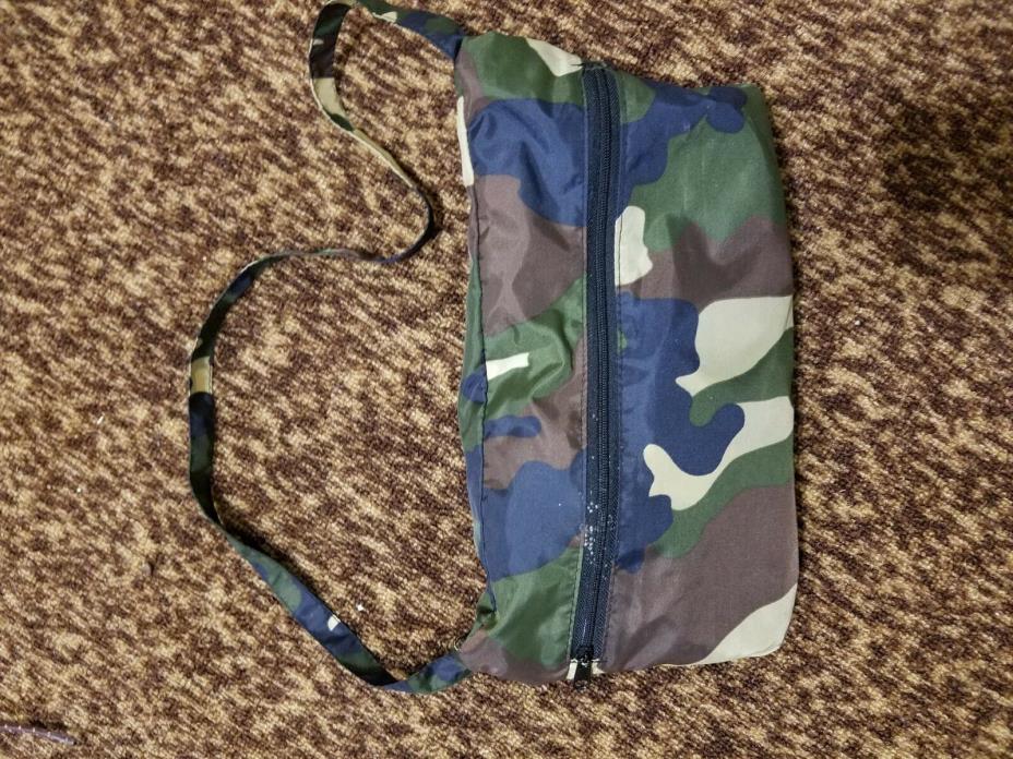 Camoflauge umbrella and pouch