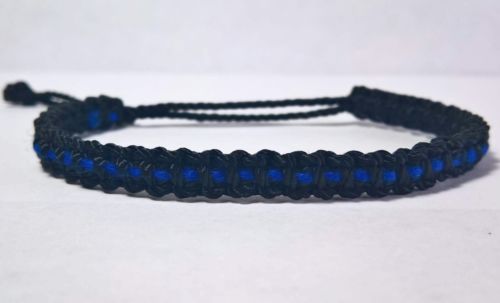 New bracelet with a thin blue line -support police -new -fits man and woman