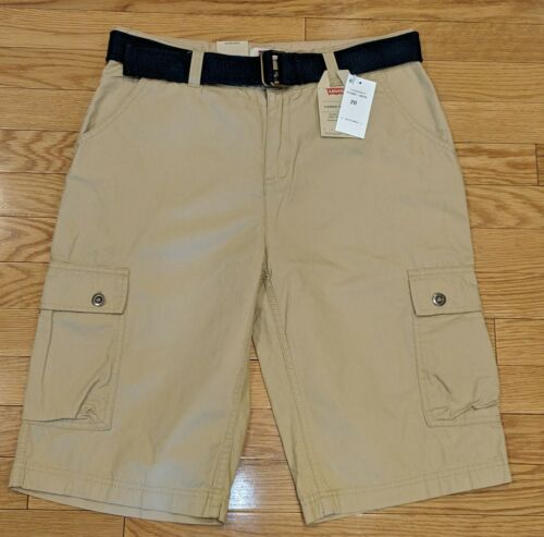 Levi's Casual Career Uniform Multi -Use Cargo  shorts(beige) w belt Size 20 w30