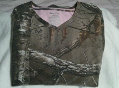 REALTREE CAMO LONG SLEEVE Pink/Tan Womens V NECK SHIRT  SZ L (12-14)