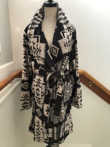 NWT PENDLETON $184 JACQUARD TERRY WRAP ROBE BLACK TAUPE M / L