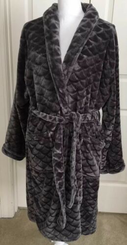 Hotel Spa One Size Fits All Gray Long Sleeve Robe with Belt SOFT