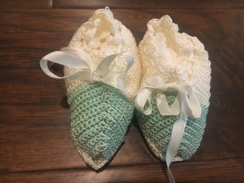 Vintage Green And White Crocheted Baby Shoes
