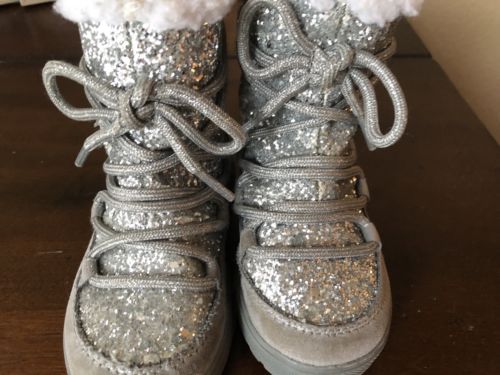 Toddler Girl Sparkling Boots - Size 8