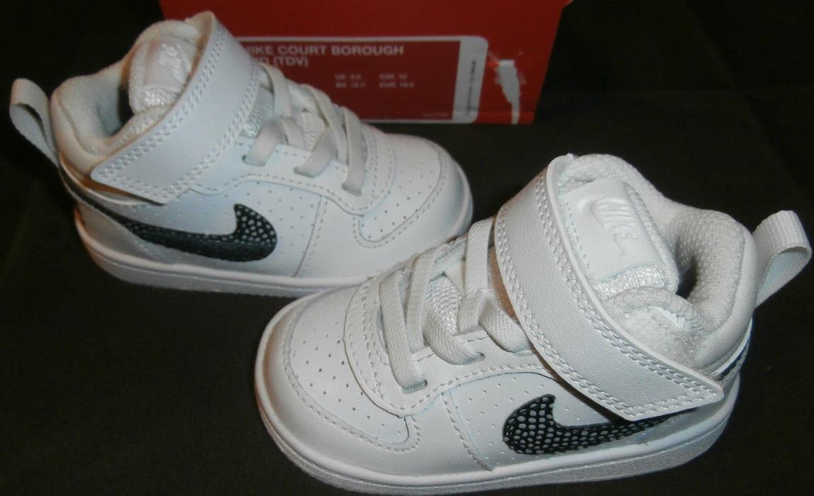 Nike Infant Toddler Boys shoes size 8c. Nike Court Borough. White & Black.