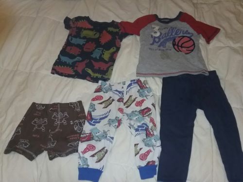 LOT OF MIX AND MATCH BOYS 2T PJ CLOTHES