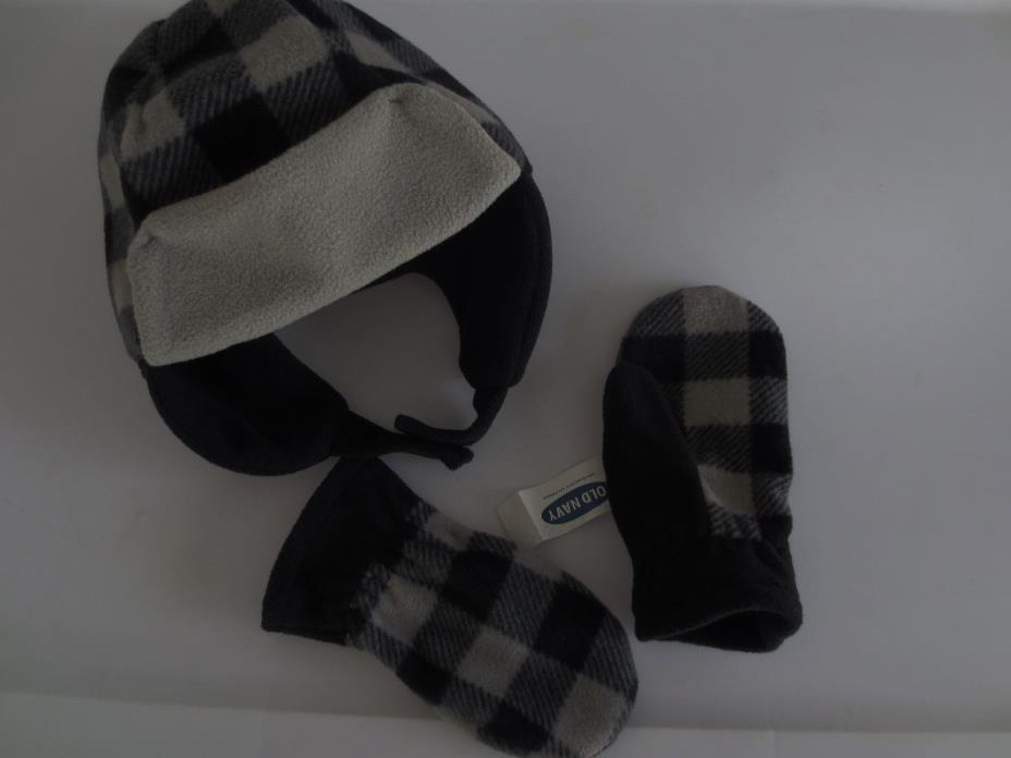 NEW Toddler  2T or 3T OLD NAVY Fleece Winter Hat Mitten Set Black Gray
