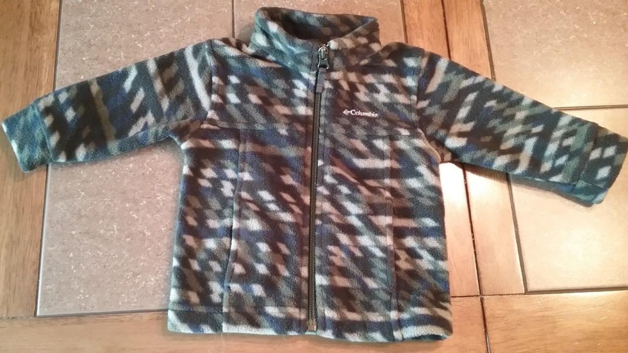 Baby boys Columbia zip up fleece jacket 6-12 months. Excellent condition.