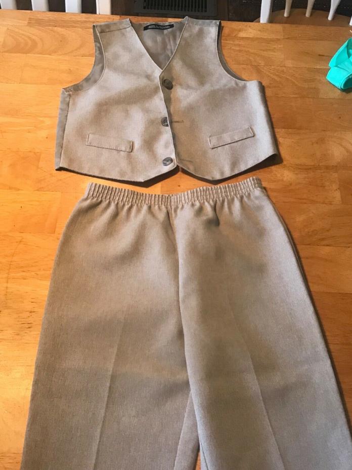 Toddler Boys Dress Suit 24 months Holiday Easter slightly used