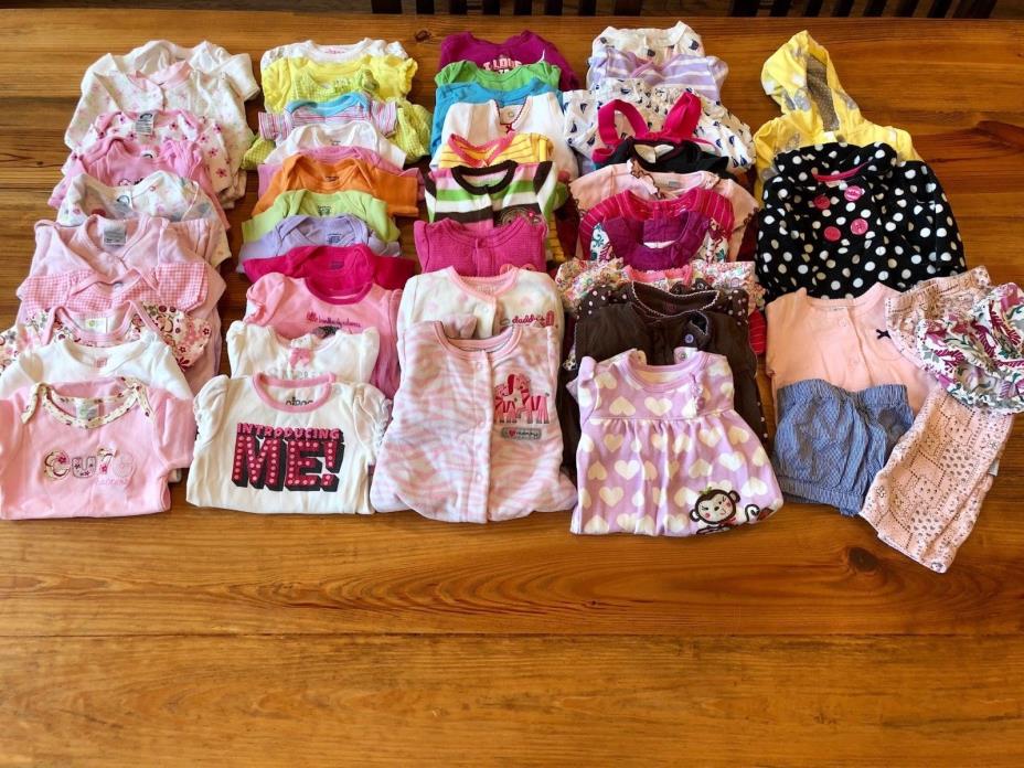 HUGE lot of GREAT 0-3 and 3 month baby girl clothes: Carter's, Baby Gap and more