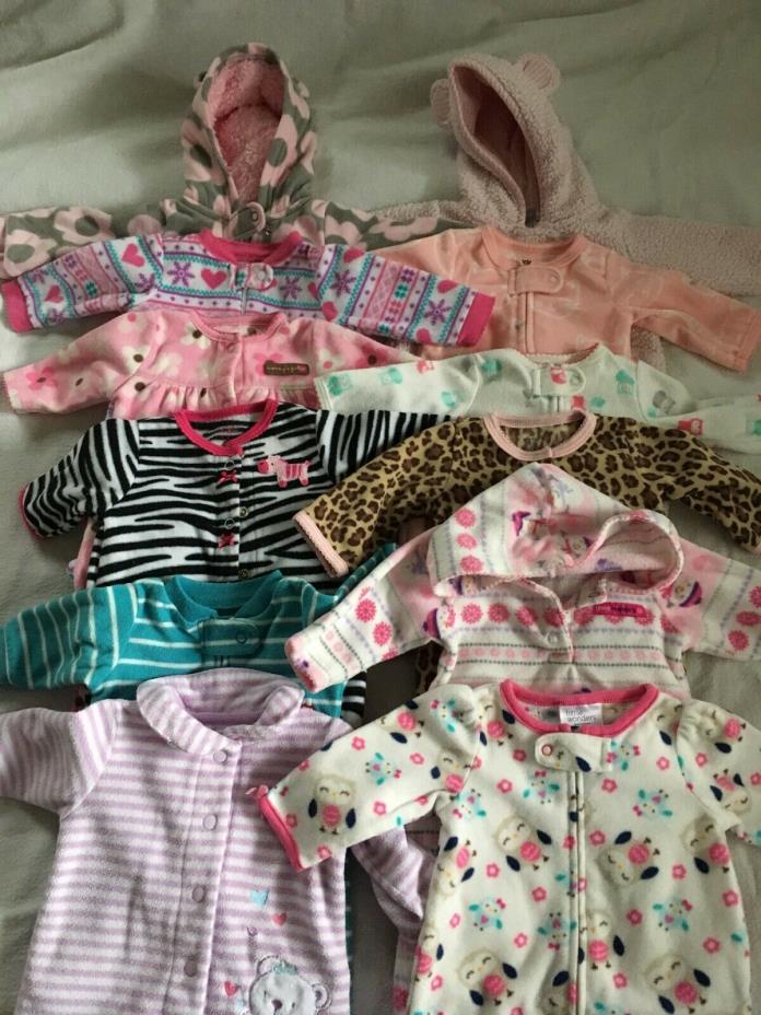 A Big Lot of Very Nice Baby Girl Clothes - Newborn to 3 months