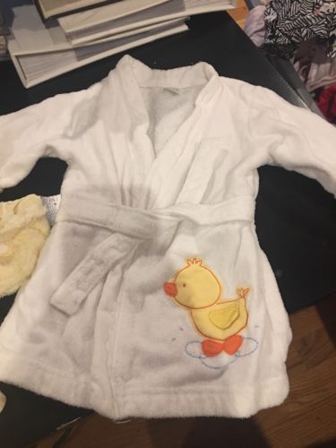 0-9m Bath Lot ( Booties & Robes )