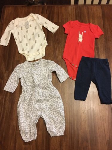 Lot Clothes Baby Gap 0-3 Month NEVER WORN NWOT