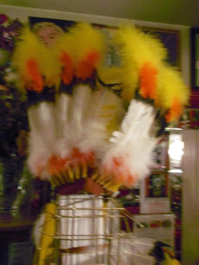 BEAUTIFUL ORIGINIAL INDIAN WAR BONNET HEADDRESS 100% HAND MADE , STICHED: