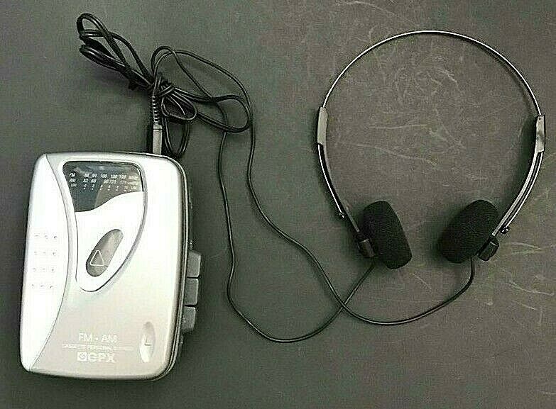 Vintage 1980's GPX Cassette Player/ Radio Tested & Works Great for Cosplay