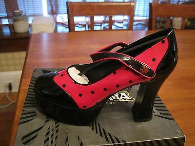 Ladies size 8 Red/black ladybug platform Maryjane shoe costume cosplay halloween