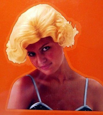 Blonde Bombshell Movie Star Marilyn Monroe Adult Wig Costume Cosplay Halloween