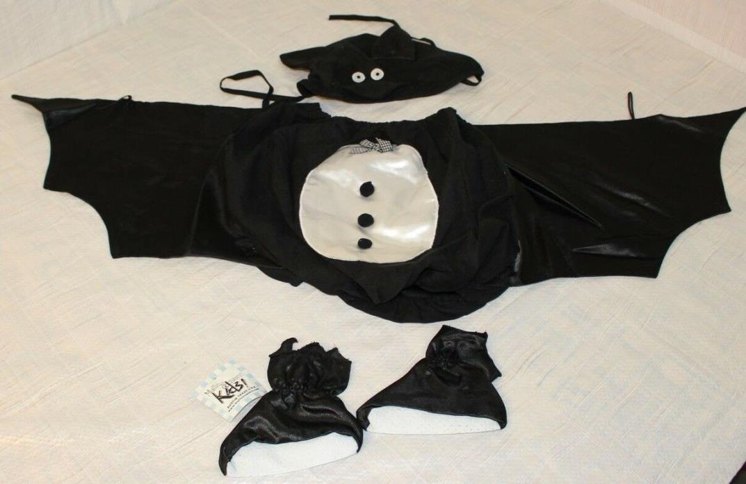 NWT Mullin Square Kids Bat Vampire Costume Hat & Booties 1 SZ up to 25 lbs