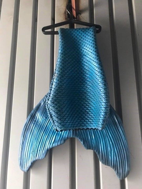 Adult Royal Blue Mertailor Basic Silicone Mermaid Tail in GREAT condition