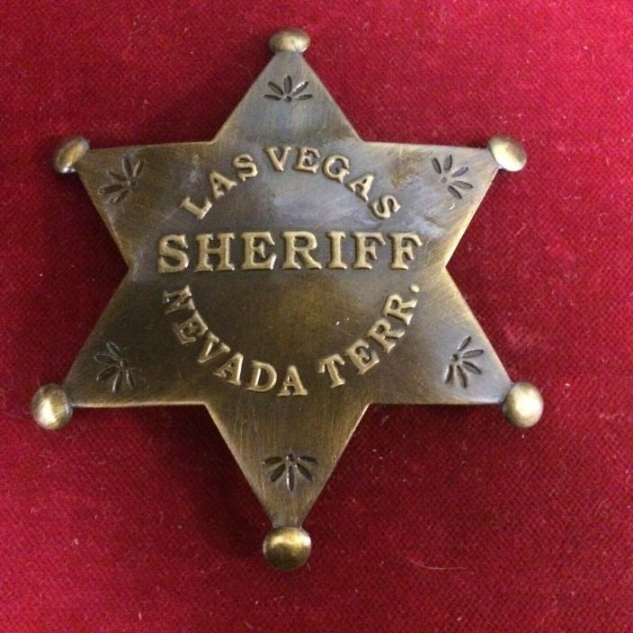 Badge: Deluxe Las Vegas Sheriff, brass star, Police, Lawman, Old West