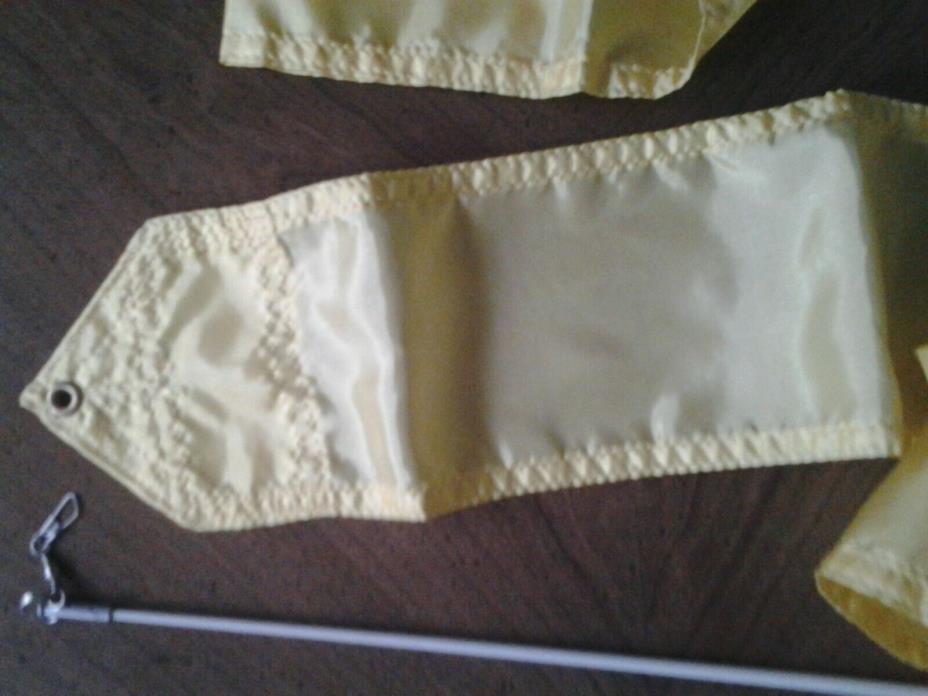 Manhow Yellow Poly China Rhytmic Ribbon
