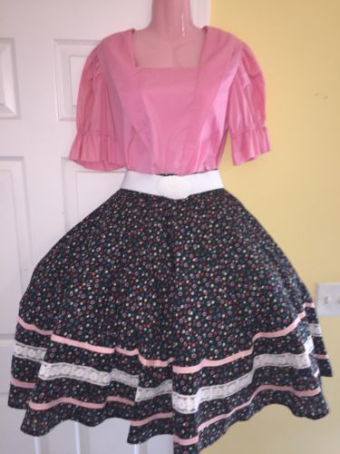 Square Dance Ladies Pink Top & Flower Skirt- Small/Medium