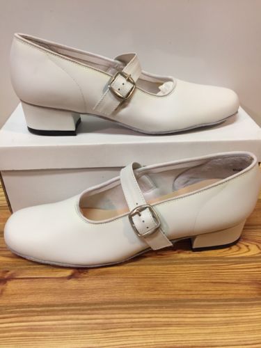 Majestic Size 10.5 W Womens Square Dance Shoes, White