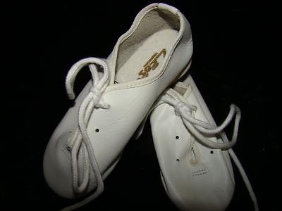 GIRLS/TODDLER WHITE LEATHER JAZZ DANCE SHOES SIZE 11 MEDIUM BY LEO'S NEW