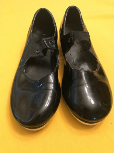 Black Tap Shoes Child's Size 4 1/2 Elastic across Instep  VGUC