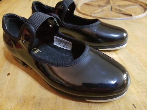 Girls Size 11M Bloch Black Patent Leather Elastic Closure Tap Shoes