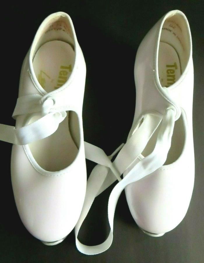 TEMPO Tap Shoe White Patent Leather Girls Size 11 1/2 M with Ribbon Ties