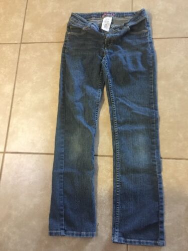 Levi's Straight Girl's Jeans Size 12 With Felt Pockets And Adjustable Waist.