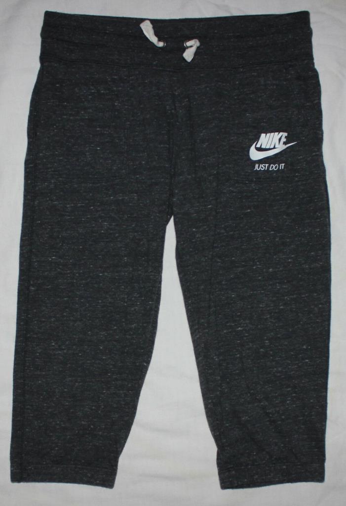Nike Gym Vintage Capri Joggers Girls size Large L Sweat Pants Gray Lightweight