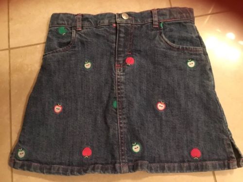 Hartstrings Blue Jean Embroidered Apples Skirt Skort  Att Cartwheel Short EUC 6