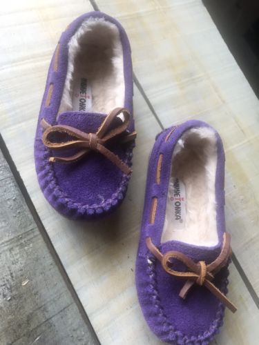 New Size 8 Minnetonka Cassie Slipper Purple Suede Toddler Moccassins/Slipper