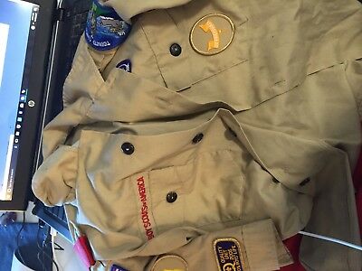 -- Boy  Scouts of America   tan short  sleeve shirt youth Medium