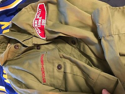 ----- Boy  Scouts of America  green  long  sleeve shirt men's Small