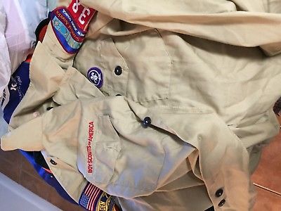 ----- Boy  Scouts of America   tan long  sleeve shirt youth  Large
