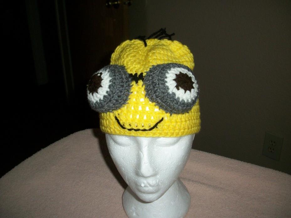 BOYS OR GIRLS YELLOW MINION   HAT...NEW / HAND CROCHET..FITS AGES 10 TO TEEN