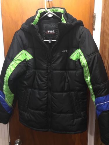 London Fog Functional Outdoor Gear Youth Coat, Size L (14-16)