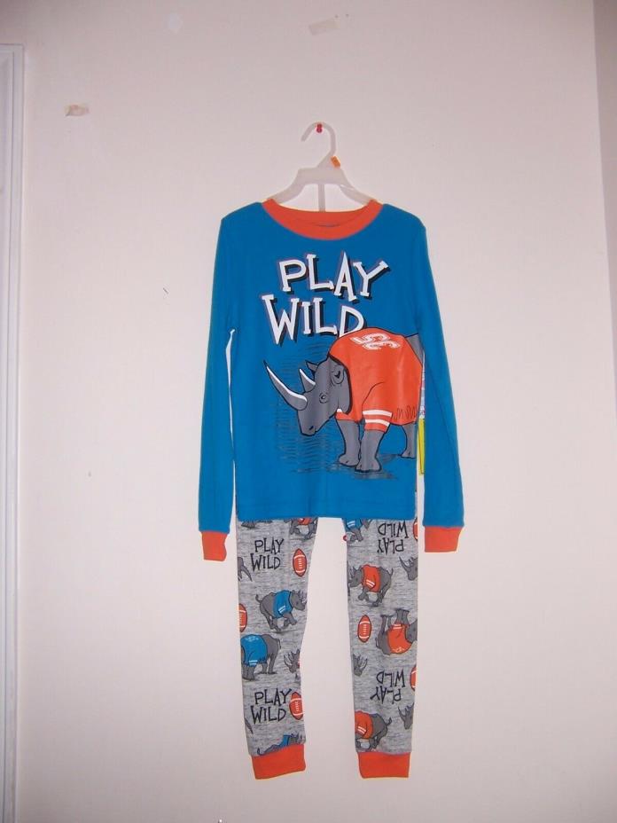 New Play wild two piece pajamas top bottom size 7