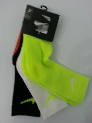 NIKE CHILDREN CREW SOCKS SHOE SIZE 13C - 3Y ~ THREE  (3) PAIRS