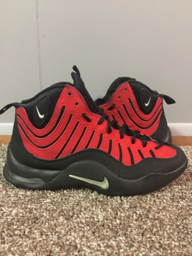 Nike Air Bakin Red Black Hardaway Youth Size 7Y 7 Shoes