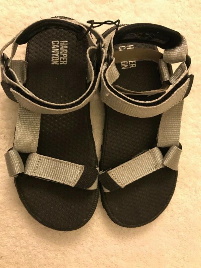 New TODDLER 11M unisex sandal flip flop silver & black HARPER CANYON